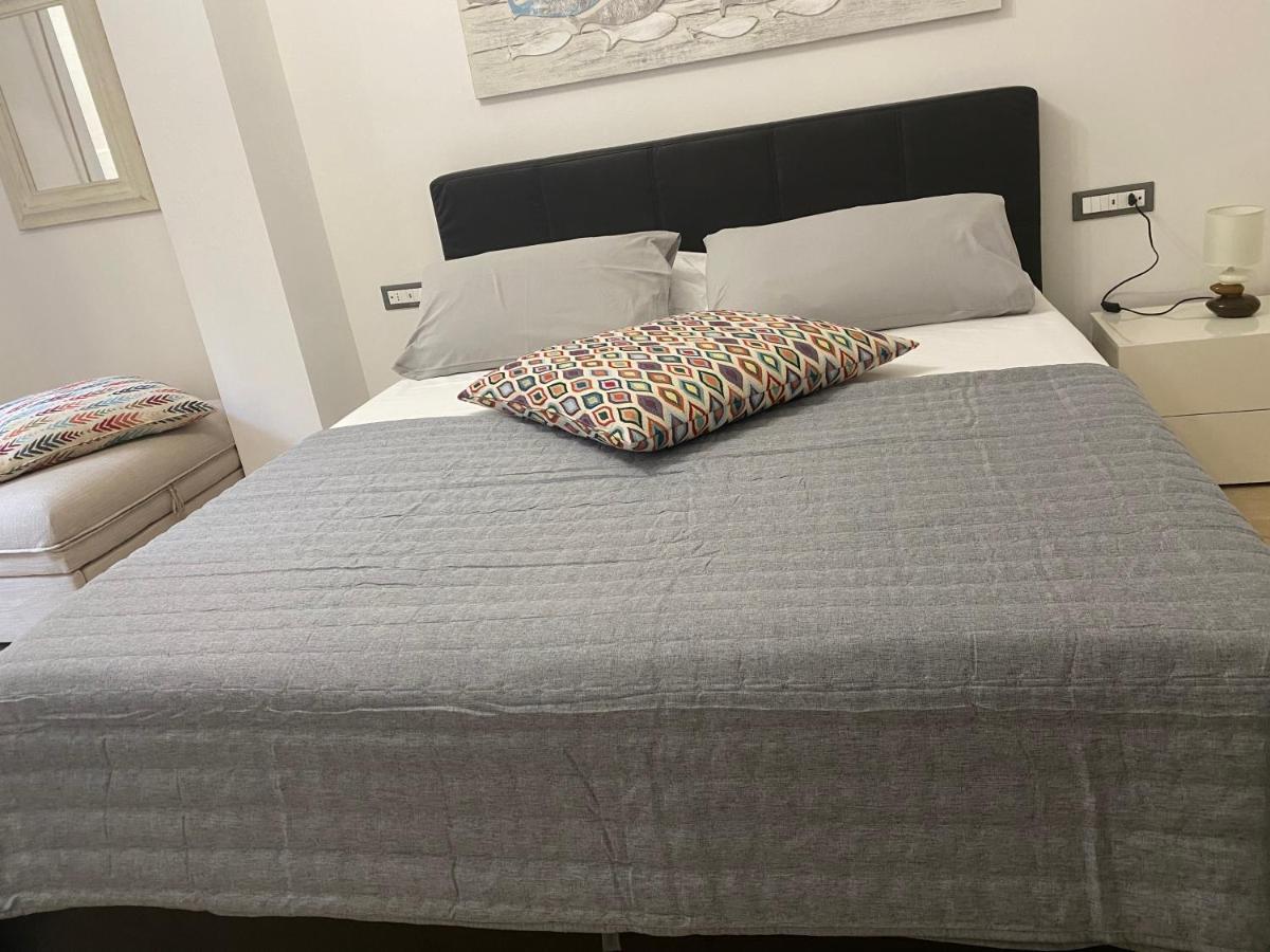 Delle Palme Rooms Elegante Monolocale In Centro Palermo Zewnętrze zdjęcie